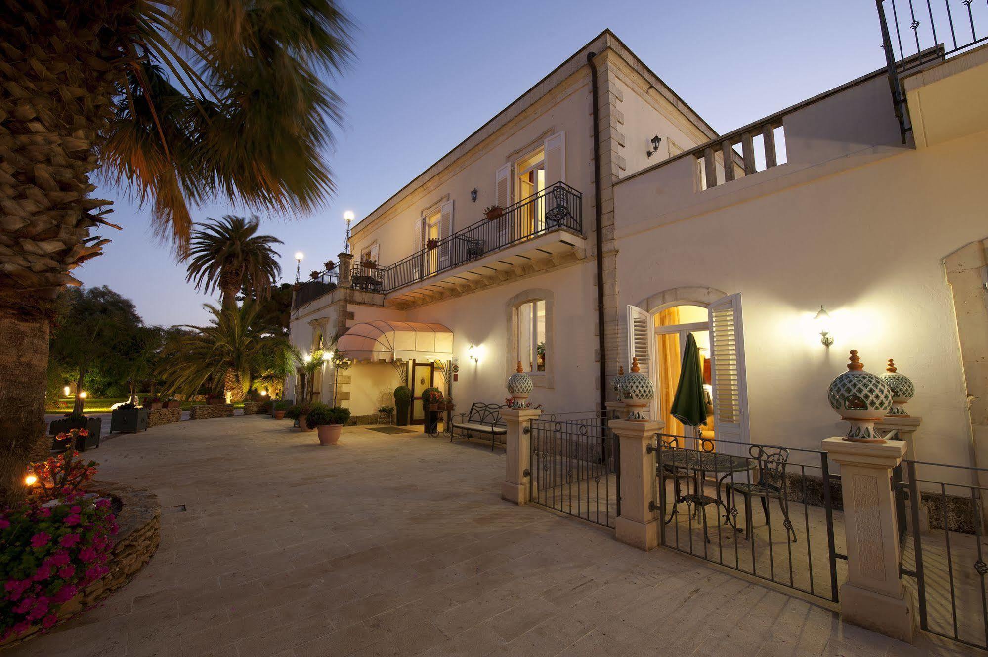 Charme Hotel Villa Principe Fitalia Fanusa Exteriér fotografie